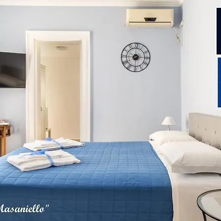 Relais Reale 4* Nápoles